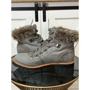 Report Women’s Size 10 Grey Combat Hiking Boots Faux Fur Collar Rhinestone Studs thumbnail 6