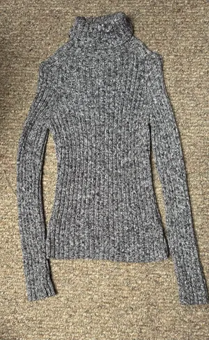 Moda International Turtleneck Sweater thumbnail 2