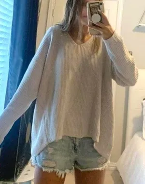 Sweater thumbnail 2