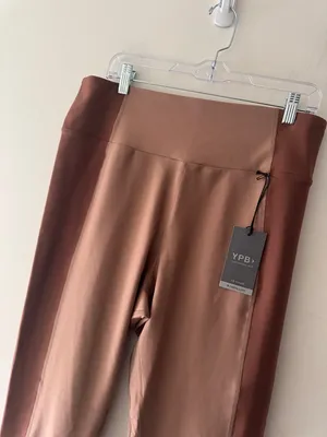 NEW!!‎ Abercrombie & Fitch YPB Curve Love 7/8 Length Colorblock Leggings thumbnail 2