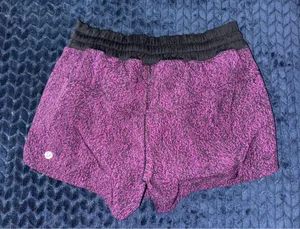 Lululemon Women's Run‎ Times Shorts Speckled Foil Magenta Purple Black Size 6 thumbnail 1