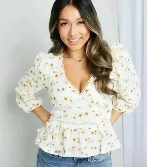 Blu Pepper Floral
 Peplum Blouse thumbnail 1