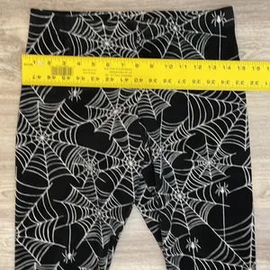 No Boundaries Black with White Spider & Web Print Soft Fleece Jr Size L (11-13) thumbnail 8