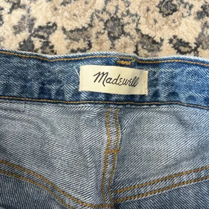 Madewell Mom Jeans High-Rise thumbnail 3