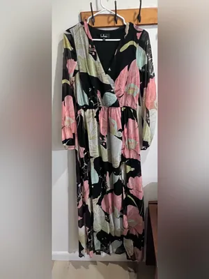 Lulus NWT Women Medium Black Pink Floral Lily Print Maxi Dress Summer Wedding thumbnail 4