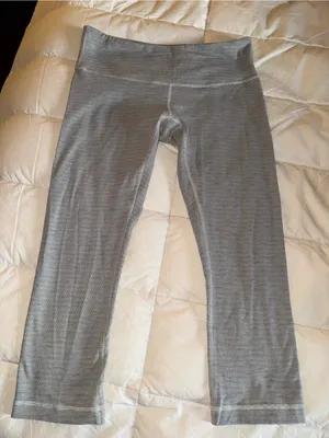Women's Grey Capri Leggings Lululemon thumbnail 1