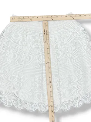 Bebe Lace Scallop Hem Mini Skirt White Medium Elastic Waist Cottagecore Layered thumbnail 12