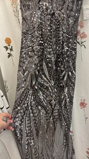 NWT  Floor Length Sequin Gown thumbnail 4