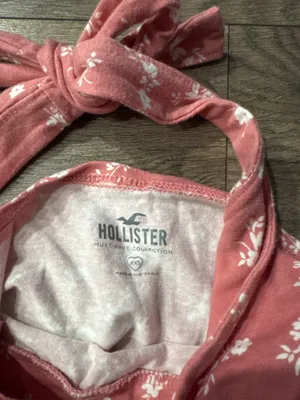 Hollister Halter Tank Top thumbnail 2
