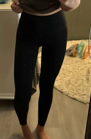 Aerie Black 7/8 Offline Leggings thumbnail 1