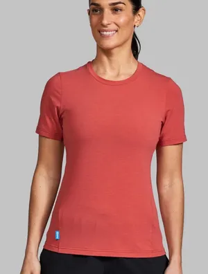 Janji medium Clay red Circa Daily Tee Short Sleeve Fitted Running Pilates Yoga thumbnail 1