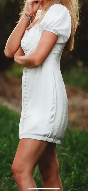 White Dress thumbnail 2