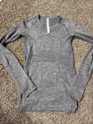 Lululemon Swiftly Tech Long Sleeve thumbnail 1