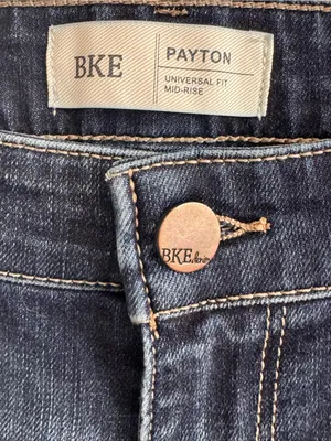 BKE Payton Women’s 27 Mid Rise Bootcut Dark Wash Stretch Jeans thumbnail 2