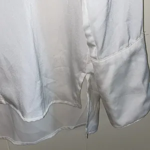 Zara Basic Collection White V Neck Blouse thumbnail 7