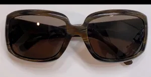 Burberry sunglasses  thumbnail 1