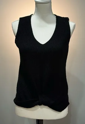 Black Marled Knit Sleeveless Twist Hem Sweater Size M EUC thumbnail 1