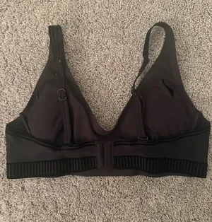 Black Alo Airlift Line Up Bra thumbnail 2