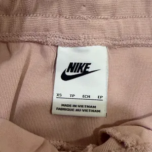 Nike Sportswear Tech Fleece Joggers thumbnail 4