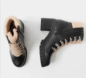 Black Shepra Lined lug Sole Ankle Boot Size 5.5 thumbnail 1