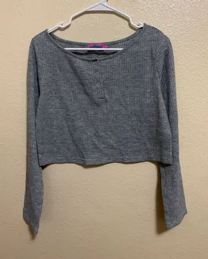Edikted Heather Gray Waffle-Knit Cropped Henley Top thumbnail 1