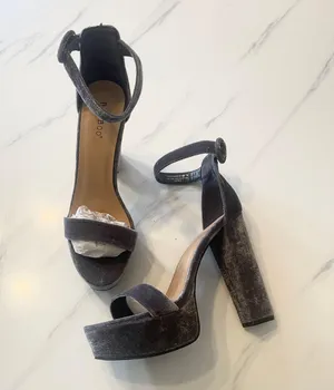 Bamboo Cute Gray velvet ankle straps Y2K 90s platform sandals chunky high heels thumbnail 1