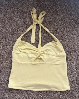 Yellow tank top thumbnail 1
