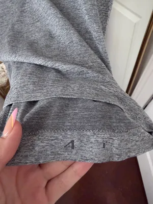 lululemon shirt  thumbnail 2