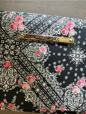 NWOT Betsey Johnson Floral Paisley Bow Crossbody Wallet Bag Black Gold Chain thumbnail 8