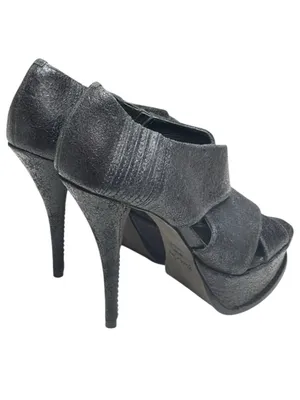 Elizabeth and James 𒀭 Milla Platform Stiletto Heel Sandal 𒀭 Black Sheen 𒀭7.5M thumbnail 4