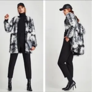 Zara tricolor‎ texturized faux fur jacket thumbnail 2