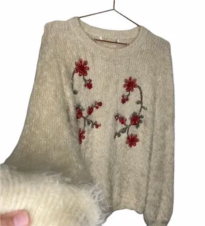 Woven Heart Pullover Long Sleeve Red Flower Embroidered Sweater Small thumbnail 3