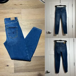 American Eagle Size 2 short curvy fit jegging thumbnail 2