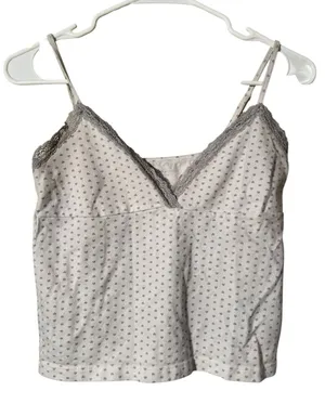 Brandy Melville Women's One Size Camisole Tank Top White Gray Heart Pattern Lace thumbnail 1