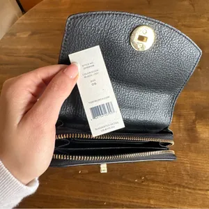 Tory Burch Black Leather Wallet with Gold Hardware Pebble thumbnail 2
