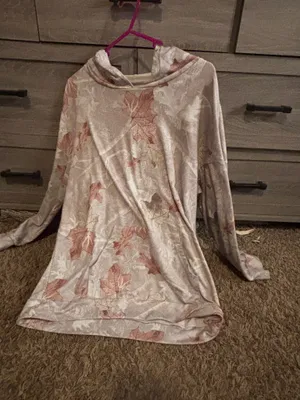 camo hoodie Pink Size M thumbnail 1