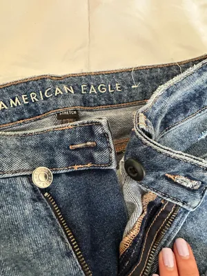 American Eagle Mom Jeans thumbnail 5