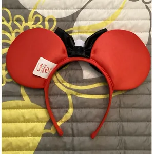 NWOT Disney Pixar The Incredibles Lightweight Minnie Mouse ear headband thumbnail 2