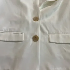 Lush Clothing Cream Blazer with Wooden Buttons size M thumbnail 12