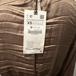 ZARA satin effect pleated wrinkle effect cut out summer dress NWT , beach, y2k thumbnail 4