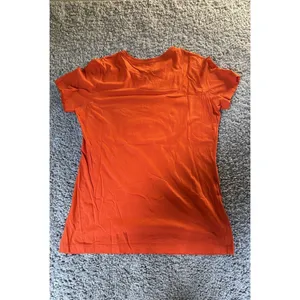 Nike Women's XL Orange Just Do It Plaid Logo Short Sleeve Graphic Tee thumbnail 3