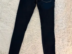 7 For All Mankind The Skinny Jeans Size 27 Dark Wash thumbnail 6