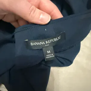 Banana Republic Navy Twist-Front Camisole thumbnail 3