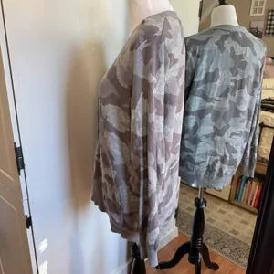 Lane Bryant Size 14/16 Gray Camo Sweater thumbnail 2