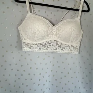 PINK Victoria's Secret Floral Lace Bralette in Cream thumbnail 2