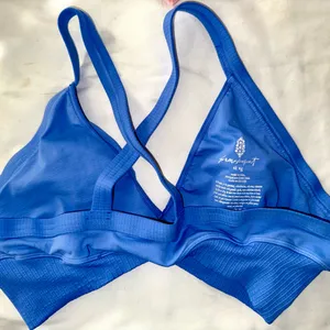 Free People Movement NWOT Wireless Blue Triangle Bralette w/Cross-Back Straps thumbnail 3