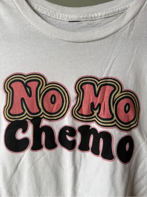 No Mo Chemo Graphic T-Shirt White Breast Cancer Awareness Women’s Medium thumbnail 1
