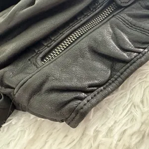 Junior Drake Black Leather Zipper‎ Shoulder Bag thumbnail 11