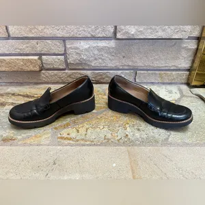 Naturalizer Cabaret Lug Sole Loafers Black Faux Leather 8 thumbnail 10