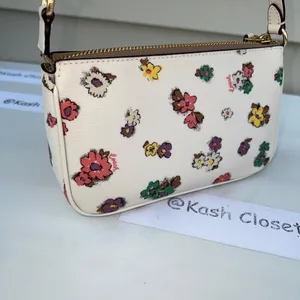 Coach Spaced Floral Field Print Wristlet Purse thumbnail 5
